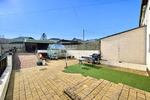 Photo 15- click for photo gallery